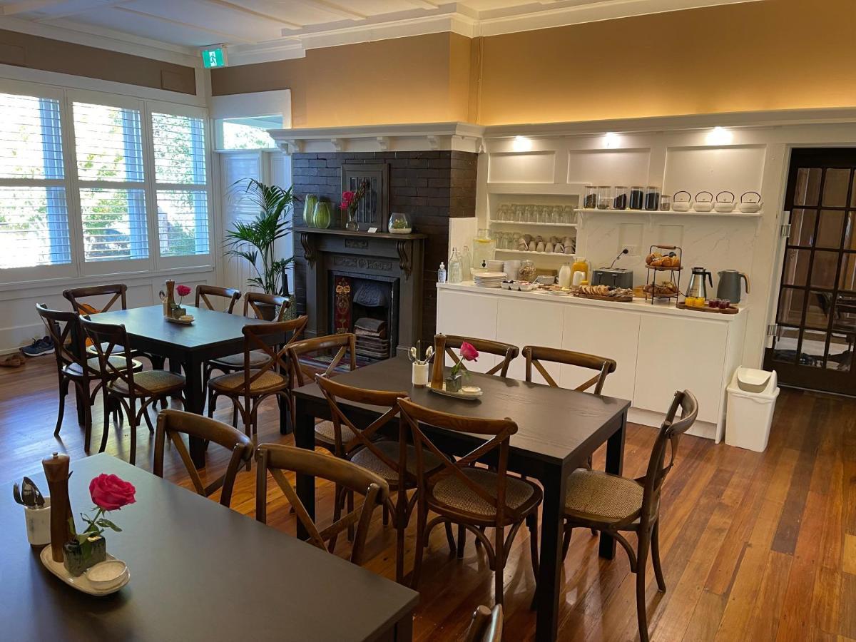 The Nunnery And Spa Leura Bagian luar foto